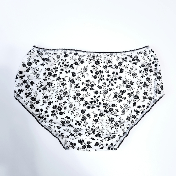 3pc M Victoria's Secret & La Vie en Rose panty - Picture 9 of 10